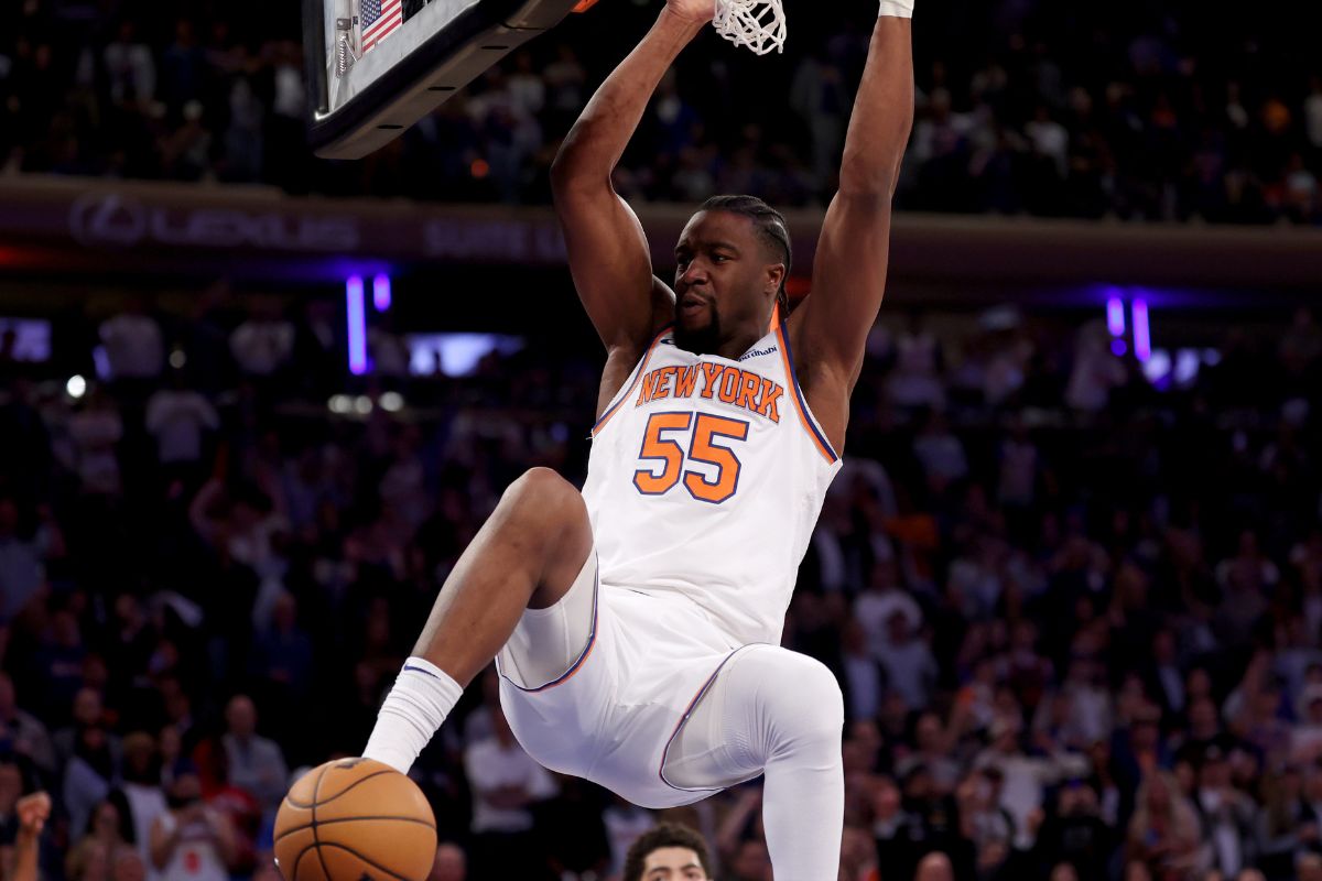 What is Ariel Hukporti’s Contract and Salary in 2025? thumbnail