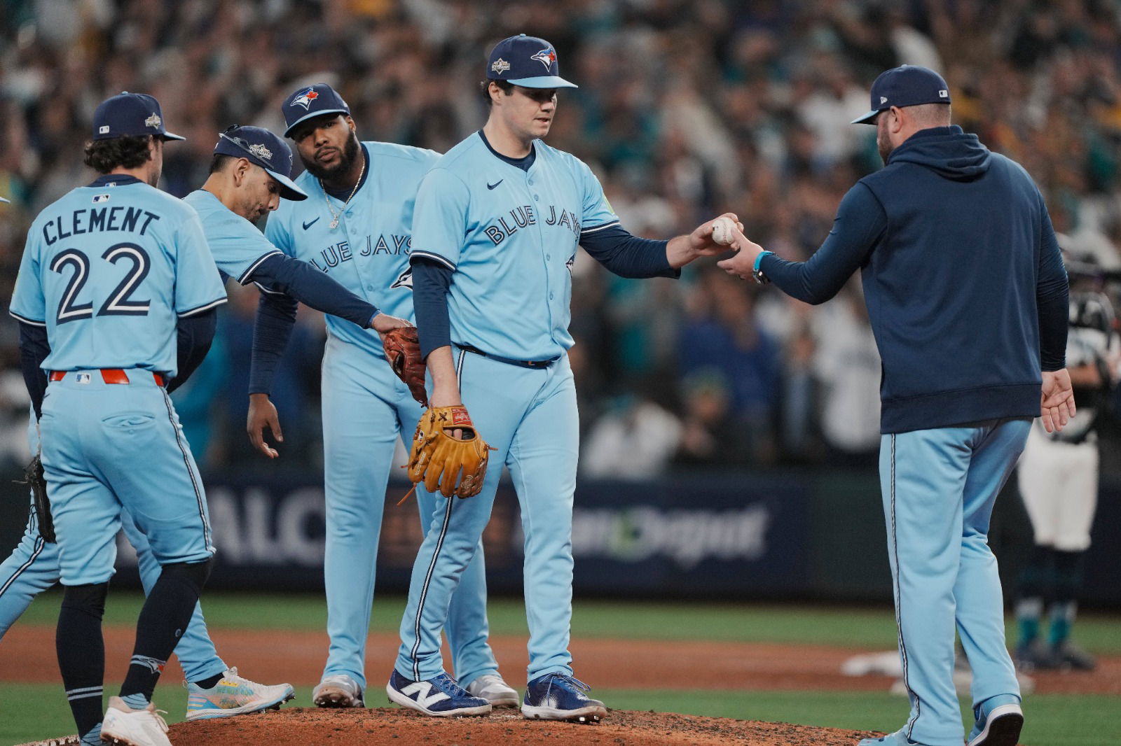 Seattle Gives Up on Mariners After Bryan Woo Update Crushes World Series Hopes: “Congratulations Blue Jays”