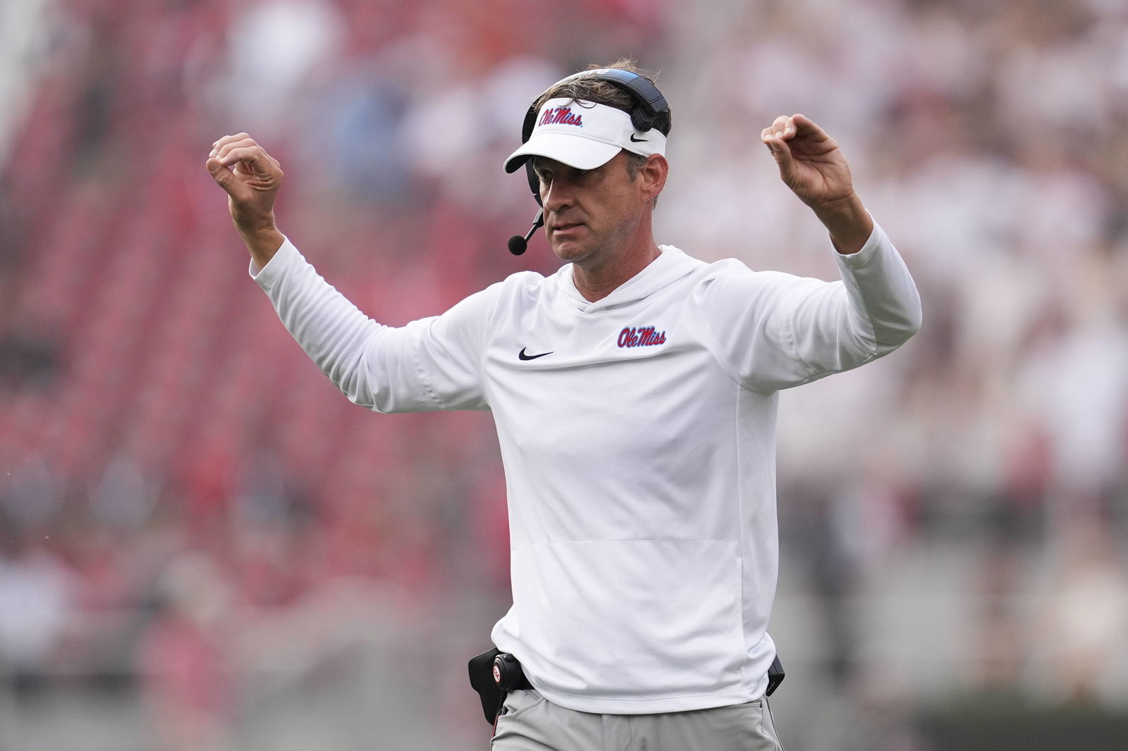 Tensions at Florida as Donors Give Lane Kiffin Ultimatum While Board Prefers $75M Option